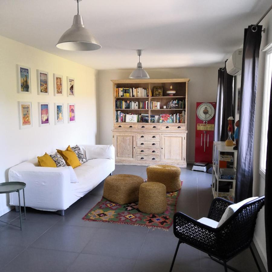 Villa Spacieuse Avec Terrasse Et Vue Mont Ventoux Entrechaux Экстерьер фото
