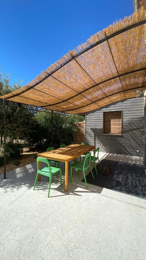 Villa Spacieuse Avec Terrasse Et Vue Mont Ventoux Entrechaux Экстерьер фото